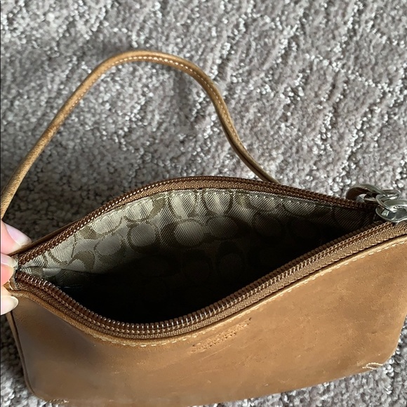 COACH Wristlet - Picture 4 of 6